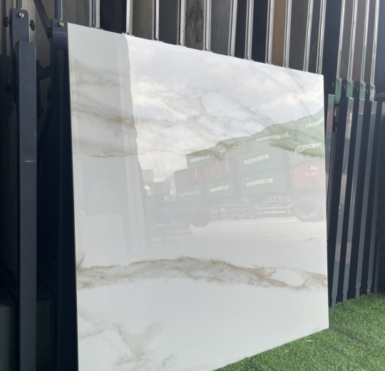 Gạch Ấn Độ DELHI SATUARIO GLOSSY 100 x 100cm